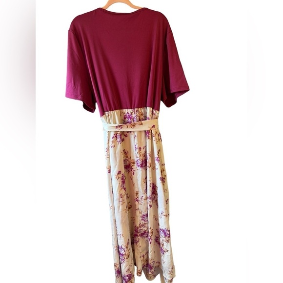 Bloomchic With Floral Print Skirt size 26W - Picture 2 of 8